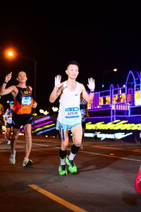 BIB: 100, 444, 42538
                            <button type="button" onclick="openModal(22861318)" class="btn btn-primary btn-sm float-right btn-popup" data-toggle="modal" data-target=".modal-high-quality">
                        <i class="fas fa-shopping-cart"></i> Add to Cart
                    </button>
                                            <button type="button" onclick="isThisMe(22861318, true)" class="btn btn-success btn-sm float-right btn-popup btn-isme hidden" data-toggle="tooltip" data-placement="bottom" title="นี่คือรูปของคุณใช่ไหม คลิกที่นี่เพื่อเอาเข้าอัลบั้ม">
                        <i class="fas fa-plus"></i> Add to album
                    </button>
                    <button type="button" onclick="isThisMe(22861318, false)" class="btn btn-warning btn-sm float-right btn-popup btn-isnotme hidden">
                        <i class="fas fa-ban"></i> Remove from album
                    </button>